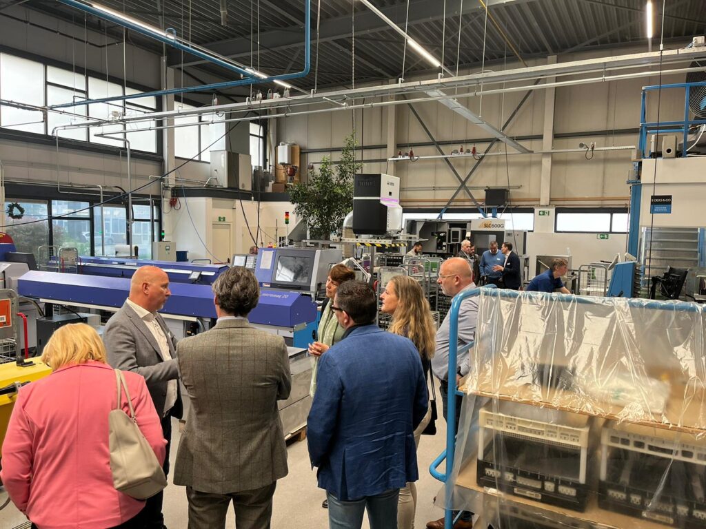 De foto’s & deelnemers: do. 11 mei 2023 ROB-Ontbijt bij Boers & CO: hightech in Schiedam De foto’s & deelnemers: do. 11 mei 2023 ROB-Ontbijt bij Boers & CO: hightech in Schiedam